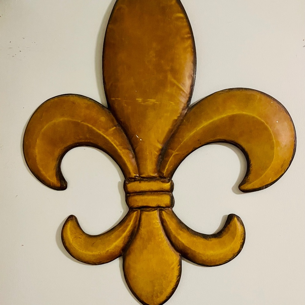 Metal fluer-de-lis Wall Decor